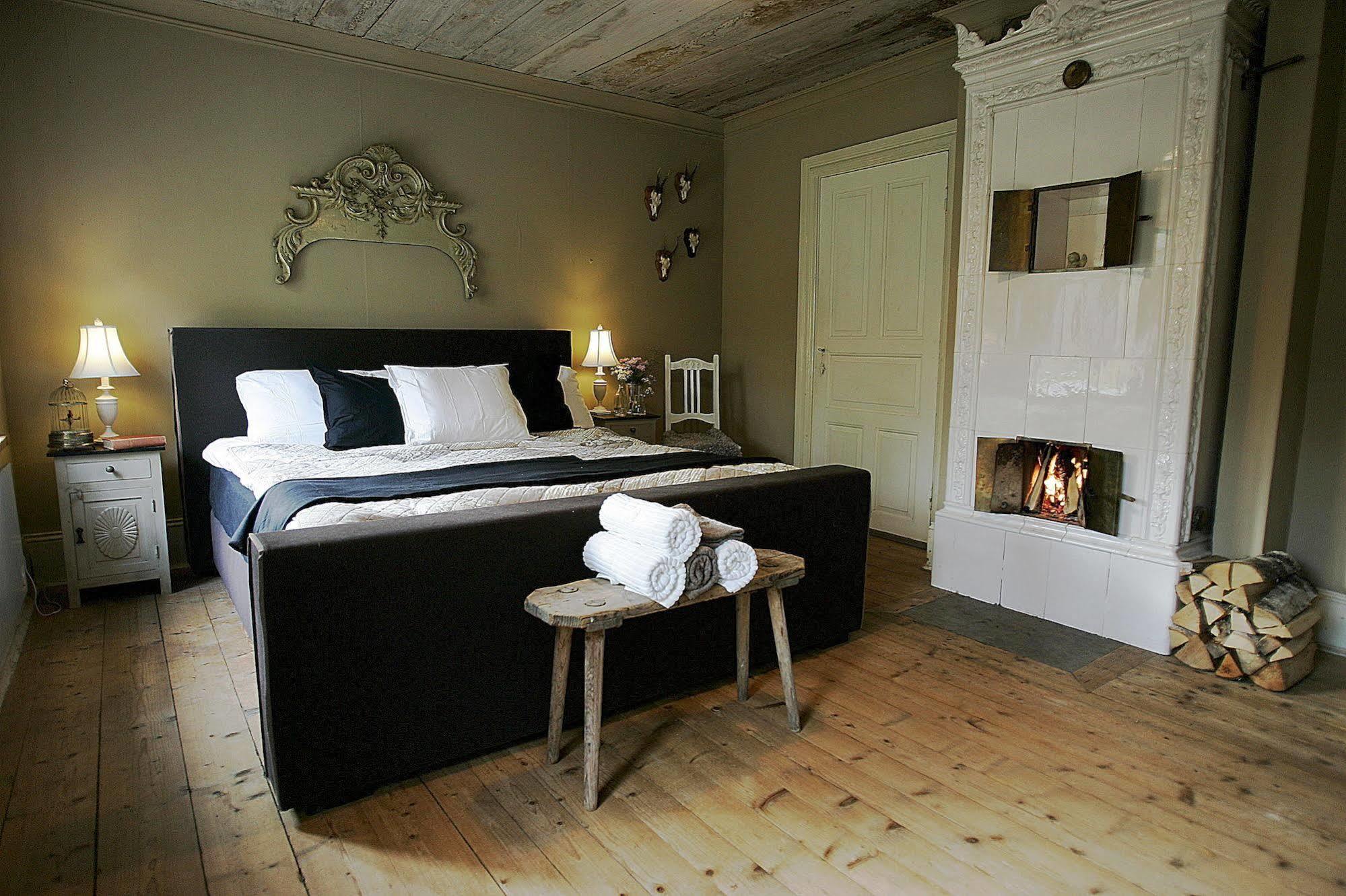 Aeppelgarden Bed & Breakfast Mariestad Luaran gambar